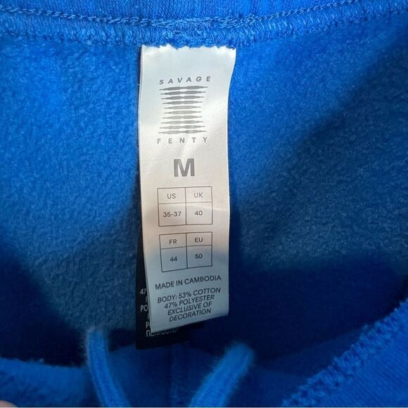 Savage X Fenty sweatshirt and sweatpants set top is small bottom is medium man - Picture 3 of 9